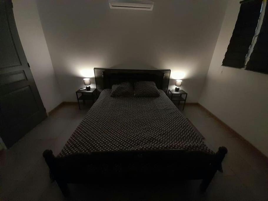Appartement Spacieux &Tres Calme. Spacious & Very Quiet Apartment. Carros Exteriér fotografie